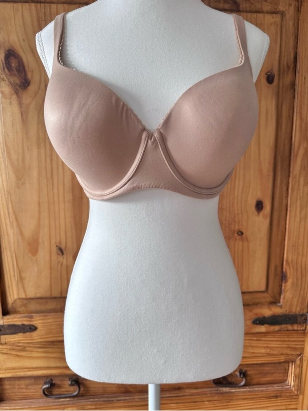 Victoria's Secret Body by Victoria Lined Demi Underwire Bra Nude Skin Toned 36DD
